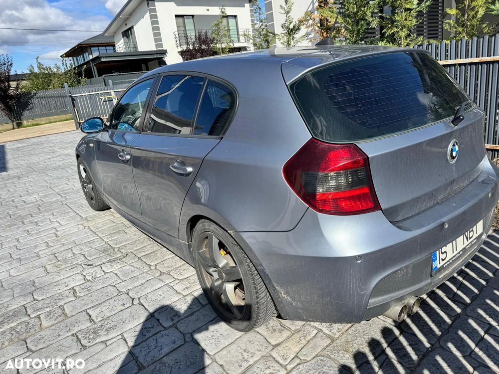 BMW Seria 1 120i - 3