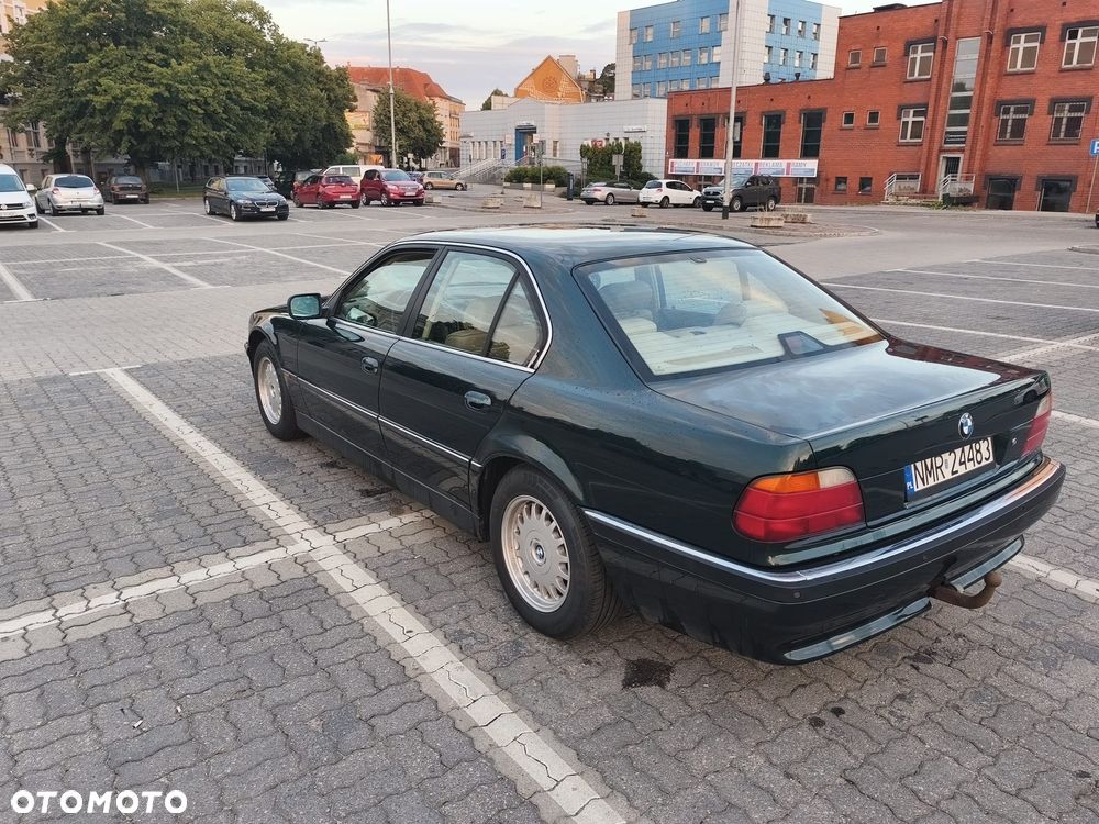 BMW Seria 7 1996 photo 4