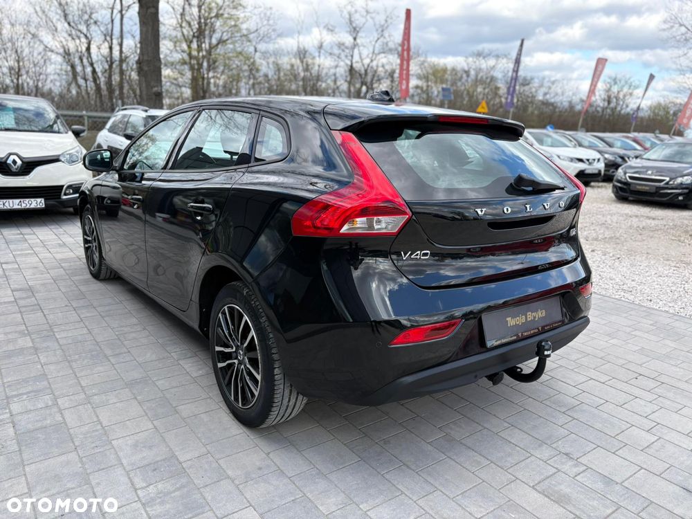 Volvo V40 D2 - 6