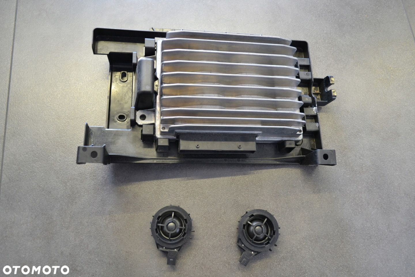 NAGŁOŚNIENIE BANGOLUFSEN AUDI Q3 83A KOMPLET - 2