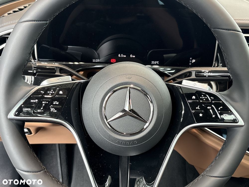 Mercedes-Benz Klasa E 220 d mHEV 4-Matic Exclusive 9G-Tronic - 14
