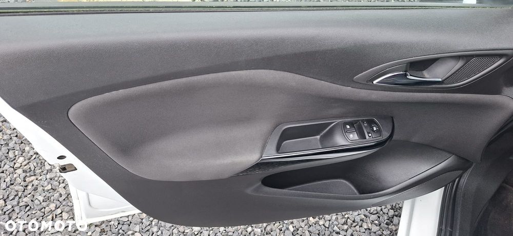 Opel Corsa 1.4 T GSi S&S - 24