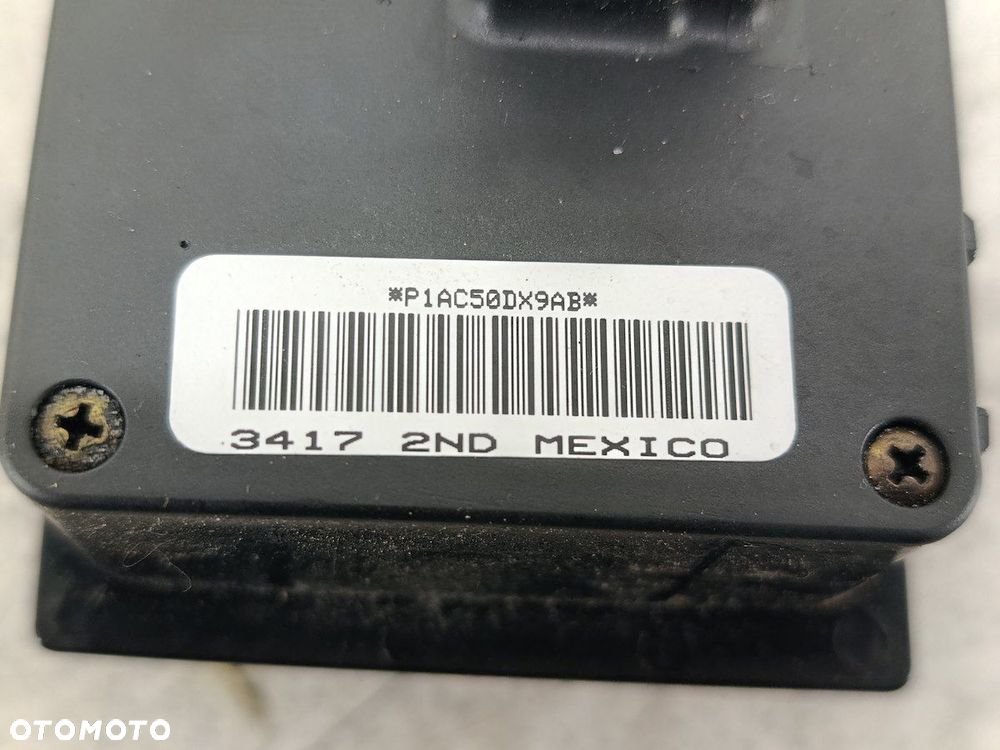 WŁĄCZNIK ŚWIATEŁ DODGE GRAND CARAVAN P1AC50DX9AB 3.3 V6 - 4