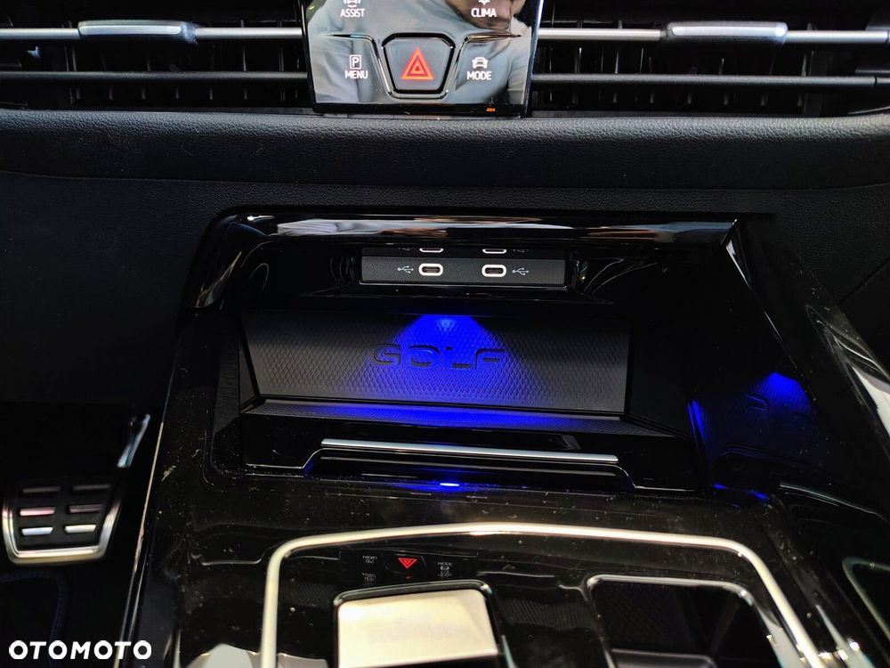 Volkswagen Golf - 19