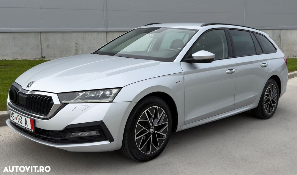 Skoda Octavia 2.0 TDI DSG Clever - 31