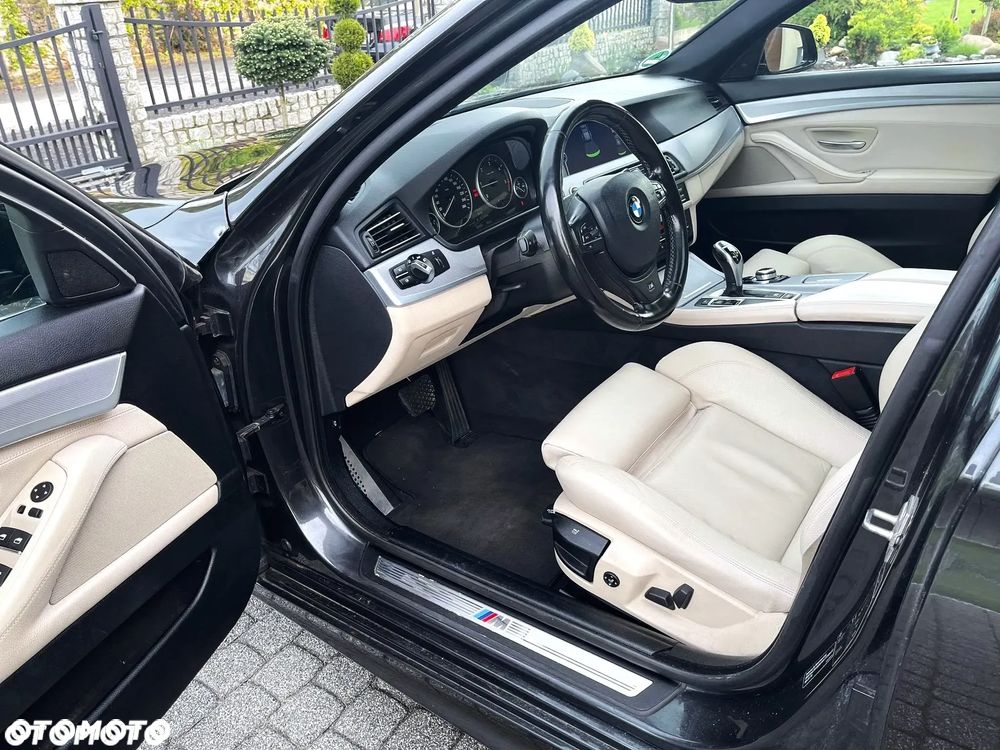 BMW Seria 5 520d Touring Sport-Aut - 16