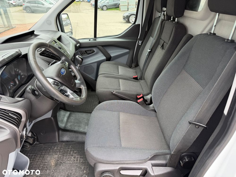 Ford Transit Custom V362 - 23