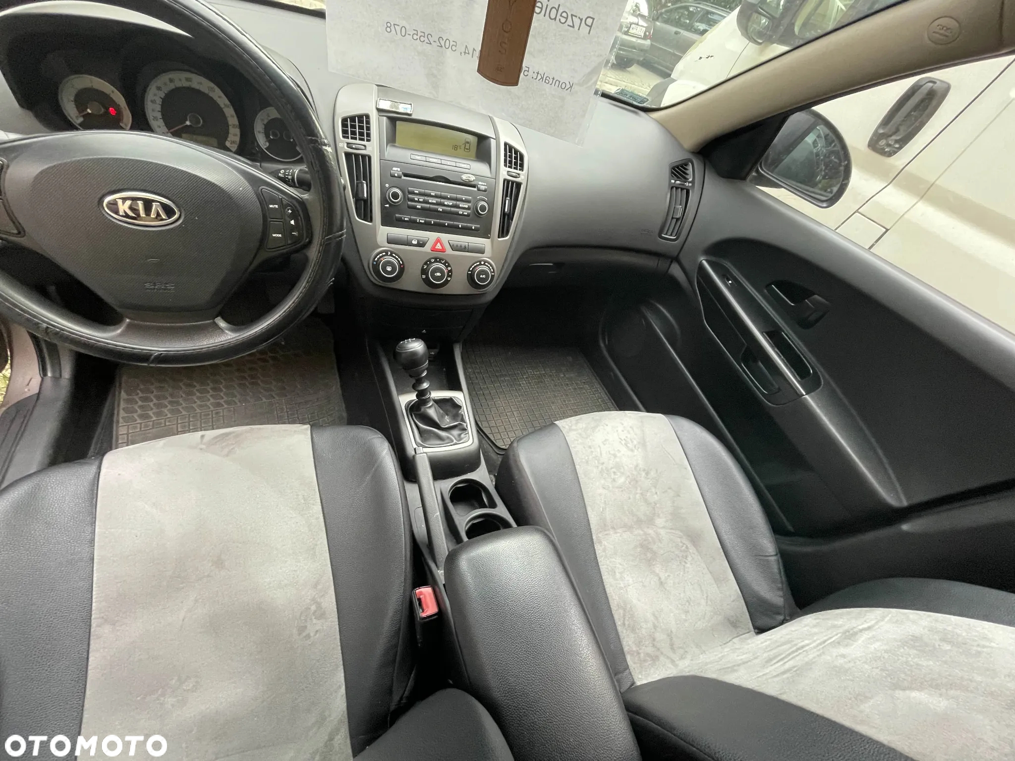 Kia Ceed Cee'd 1.6 Crdi Comfort + - 9