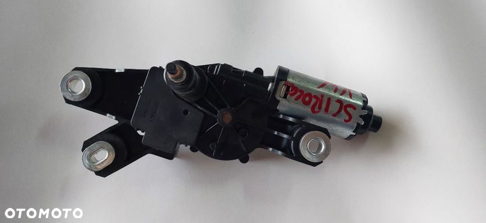 SILNICZEK WYCIERACZKI VW SCIROCCO TYŁ 1K8955711 - 2