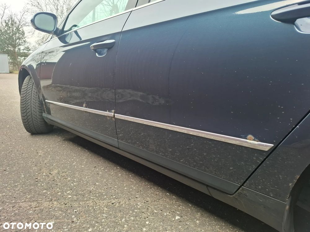 Volkswagen Passat 2.0 TDI DPF Highline - 8