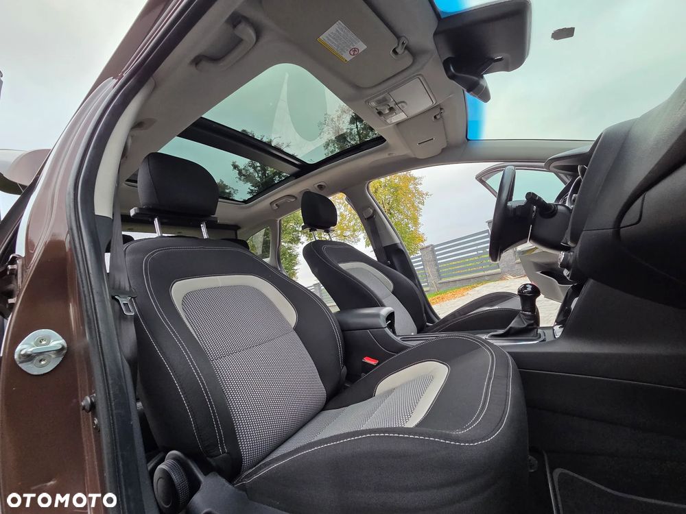 Kia Ceed 1.6 GDI XL DCT - 24