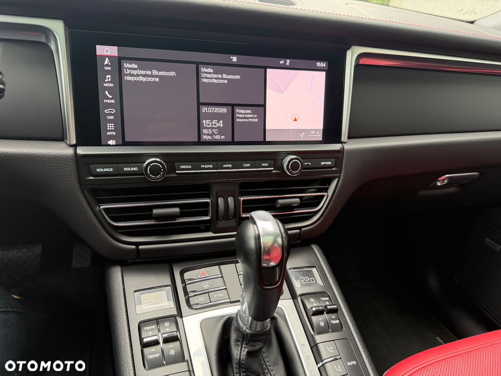 Porsche Macan - 15