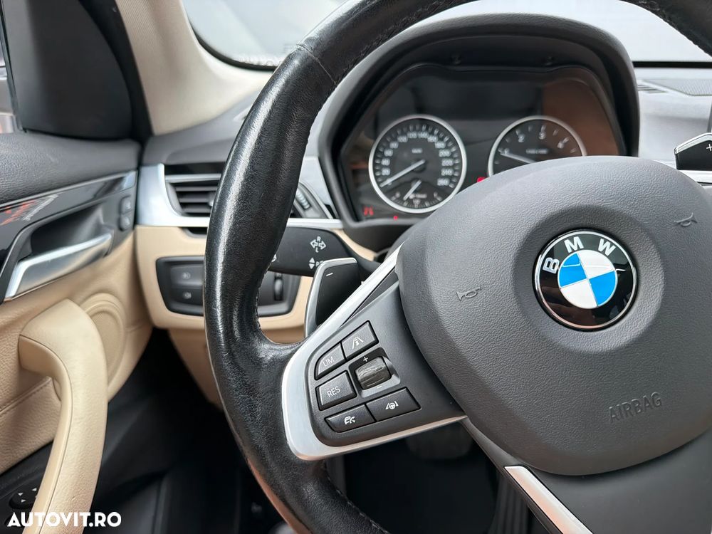 BMW X1 sDrive18d Aut. Sport Line - 12