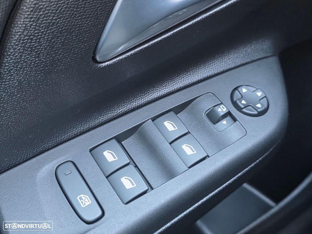 Opel Corsa 1.2 T Edition - 20