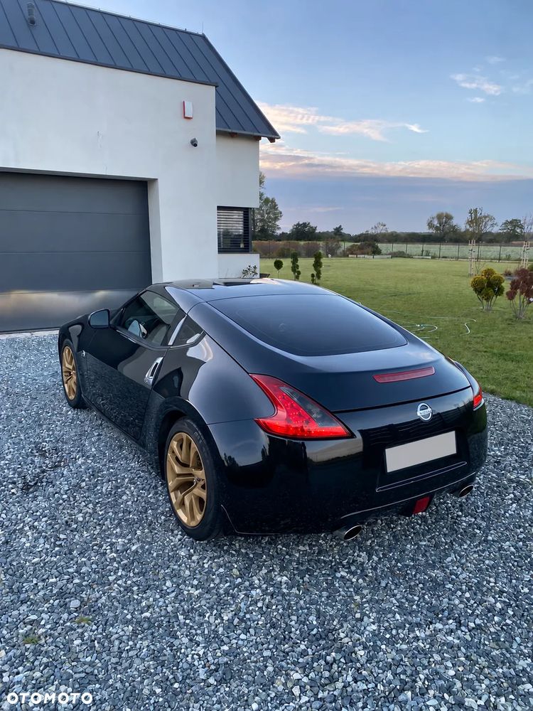 Nissan 370 Z 2017 photo 2