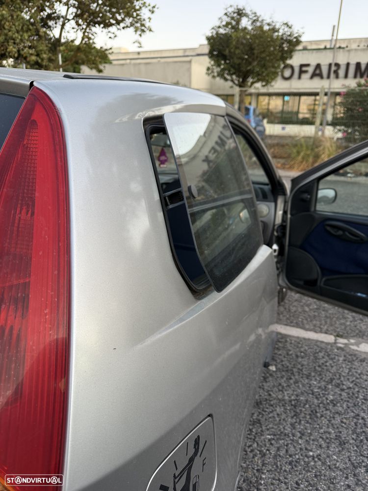 Fiat Punto 1.2 ELX - 23