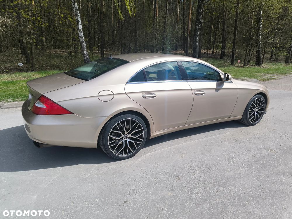 Mercedes-Benz CLS 500 - 8