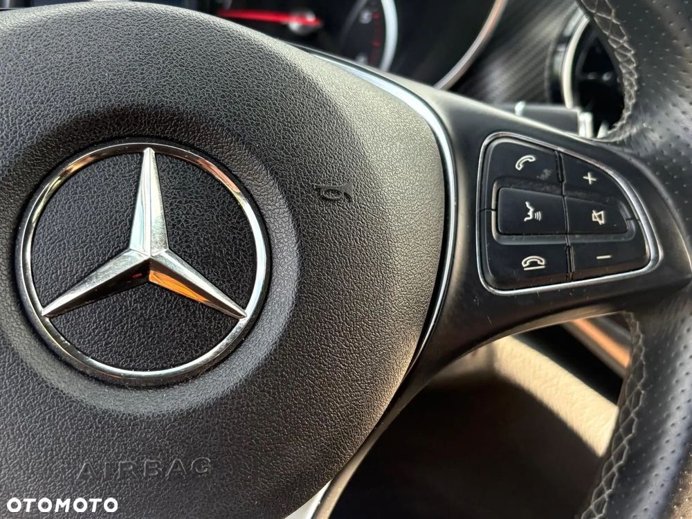 Mercedes-Benz Klasa V 300 d Avantgarde 9G-Tronic (ekstra d³) - 27