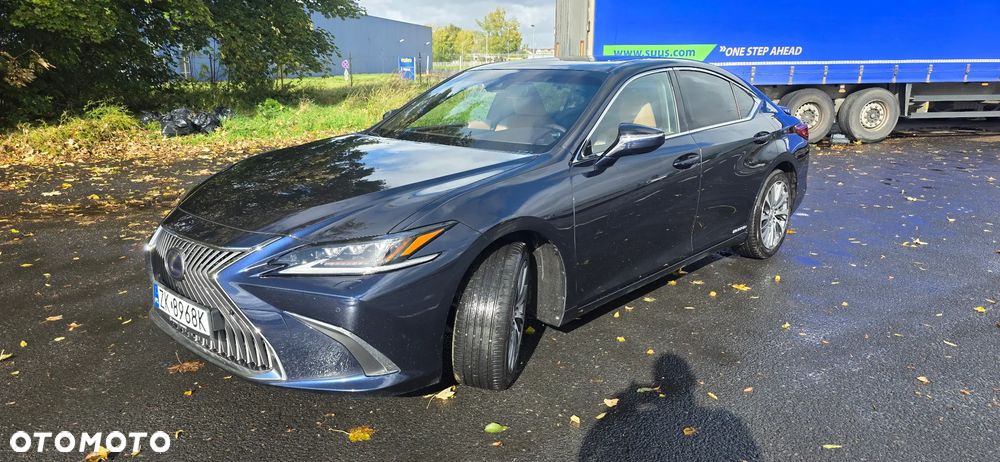 Lexus ES 300h Prestige - 3