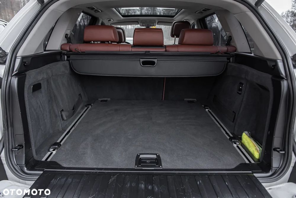 BMW X5 xDrive35i Edition Exclusive - 30