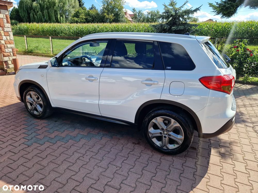 Suzuki Vitara 1.6 Premium 4WD - 31