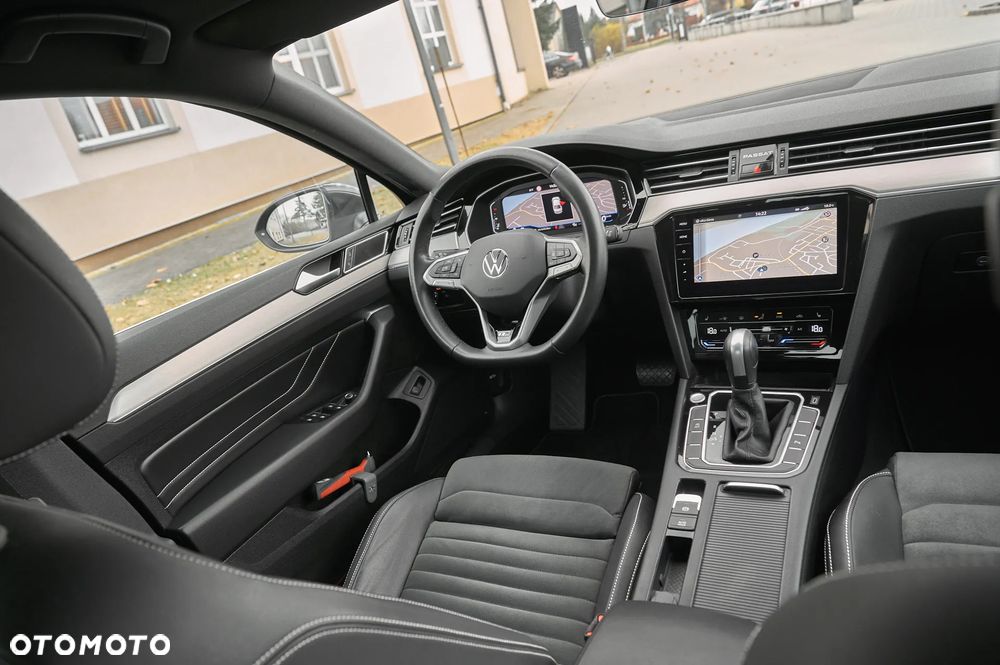Volkswagen Passat - 5
