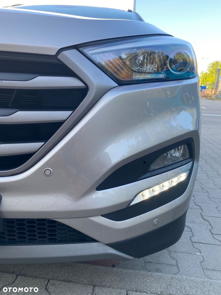 Hyundai Tucson 1.6 GDI BlueDrive Comfort 2WD - 10
