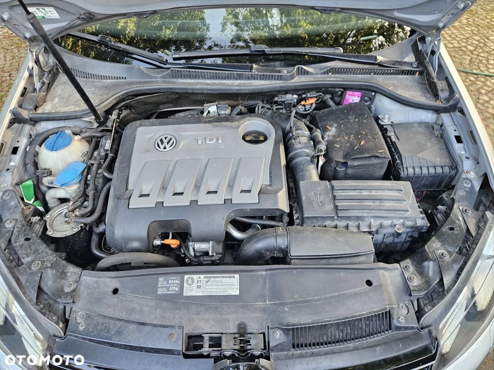 Volkswagen Golf 2.0 TDI DPF DSG Highline - 20