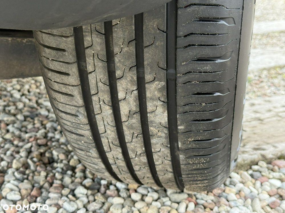 Volkswagen Tiguan - 18