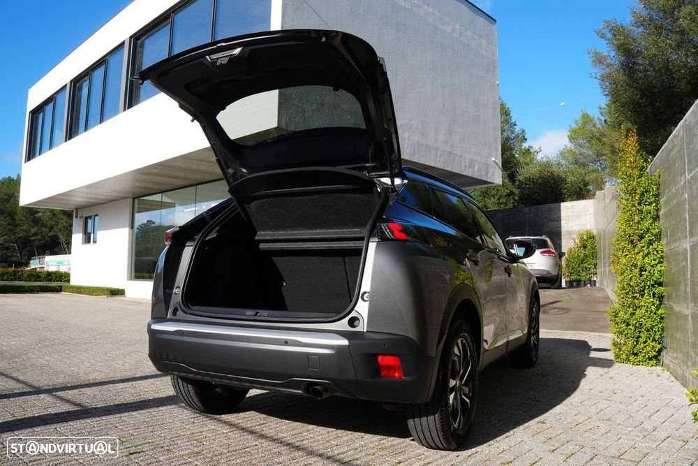 Peugeot 2008 1.2 PureTech Allure Pack - 34