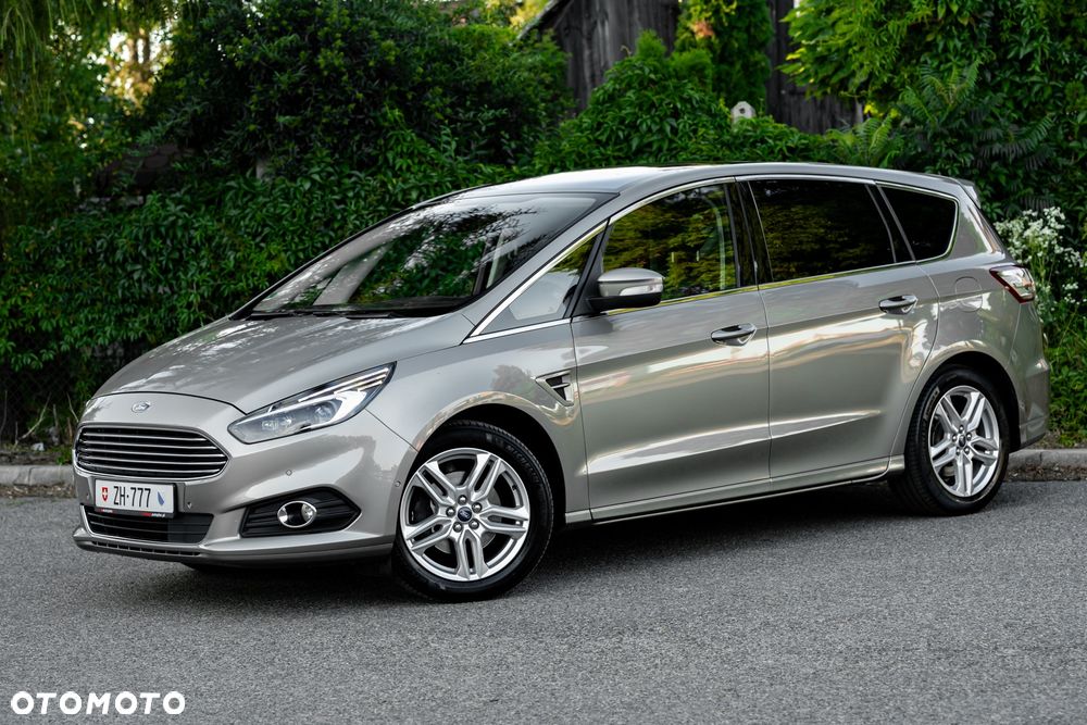 Ford S-Max 2.0 TDCi Titanium PowerShift - 6