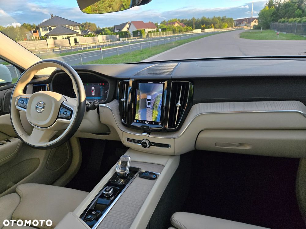 Volvo XC 60 B4 D AWD Inscription - 15