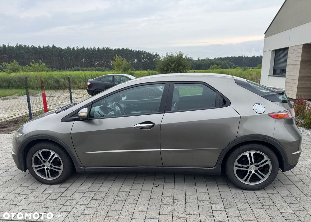 Honda Civic 1.4i-DSi - 4