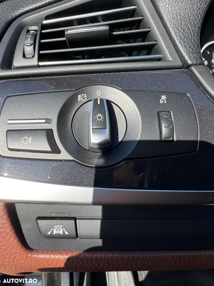 BMW Seria 5 520d - 10