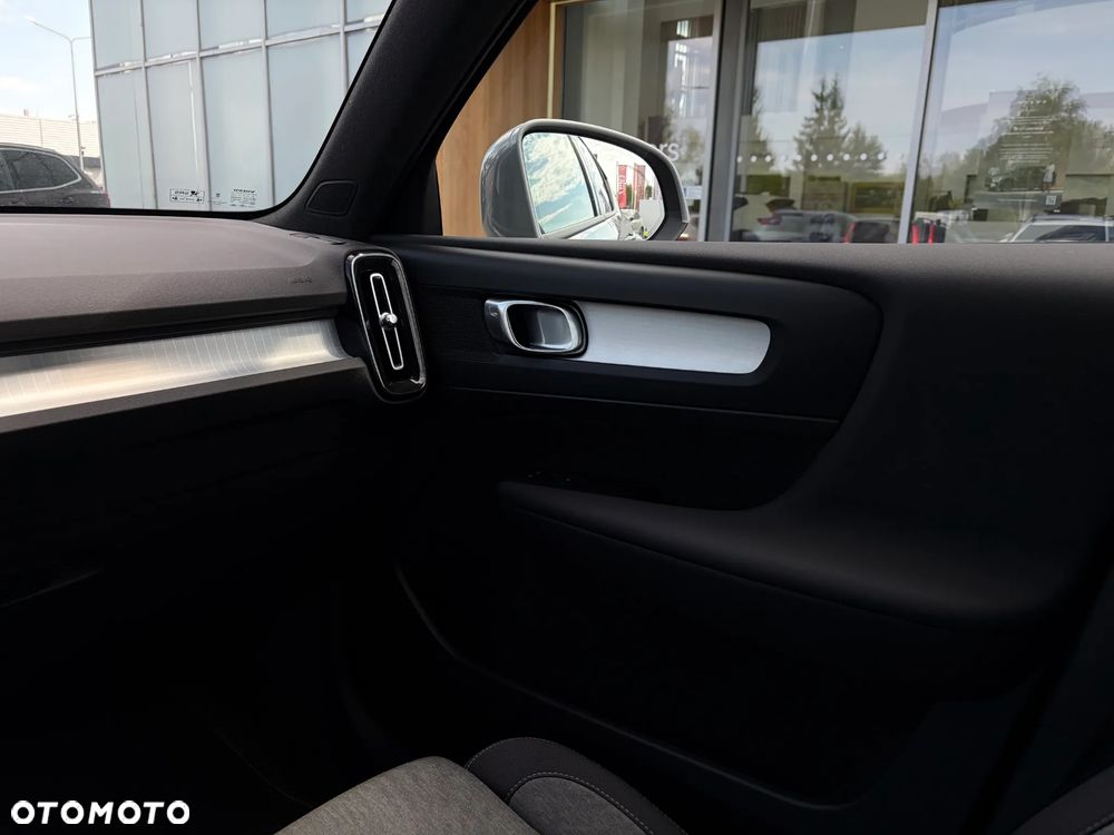 Volvo XC 40 B3 Core - 18