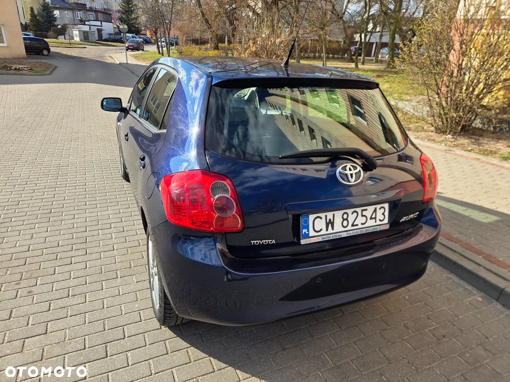 Toyota Auris 1.4 D-4D Luna - 5