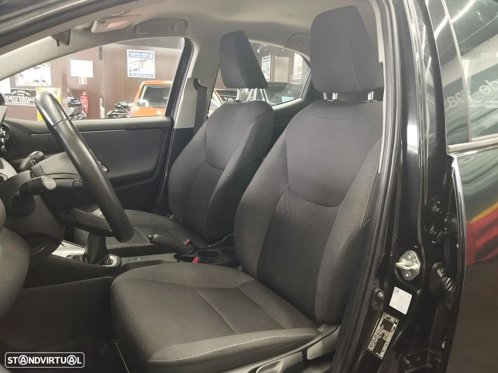 Toyota Yaris 1.0 VVT-i Comfort Plus - 17