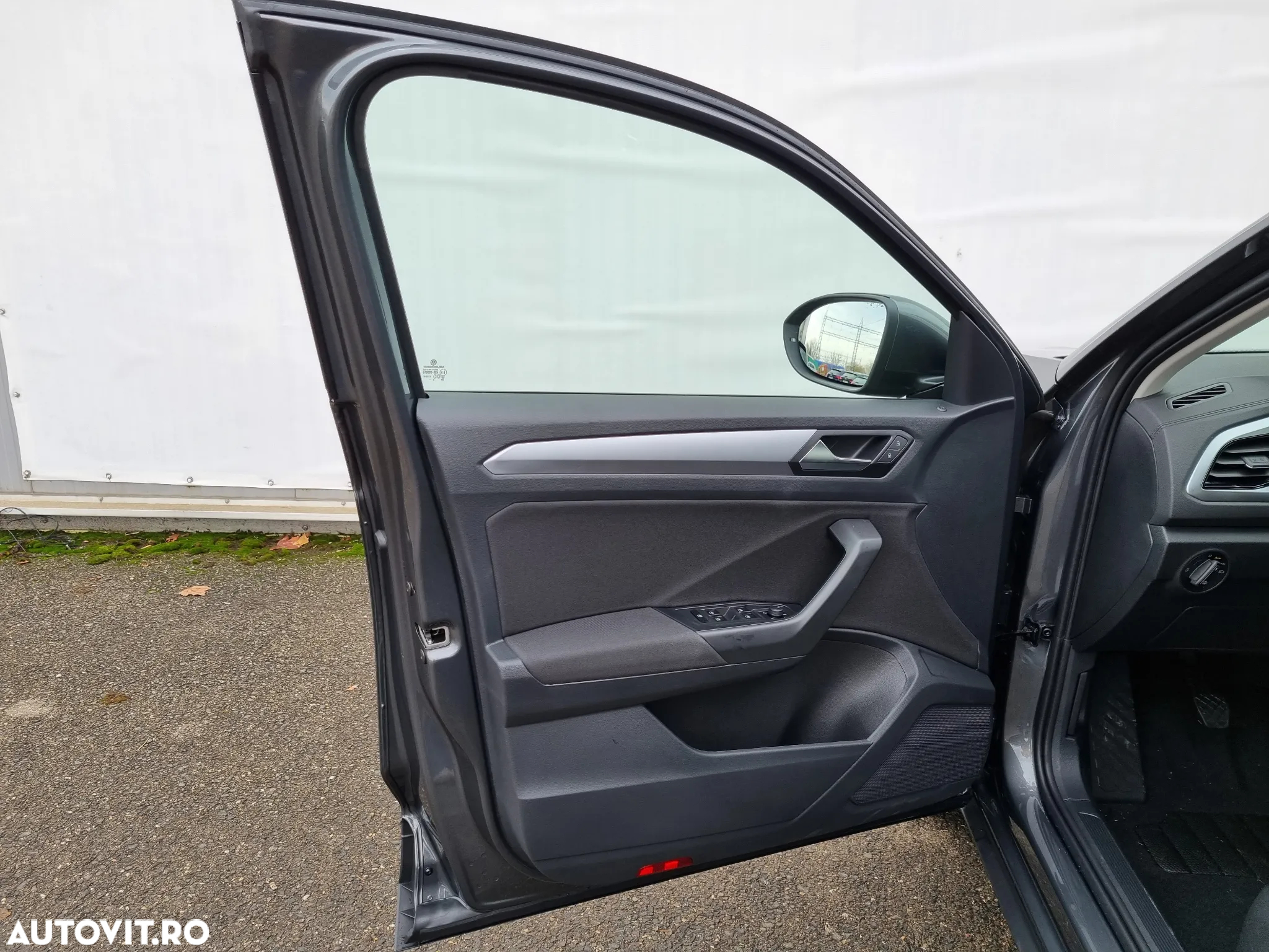 Volkswagen T-ROC 1.0 TSI Life - 7