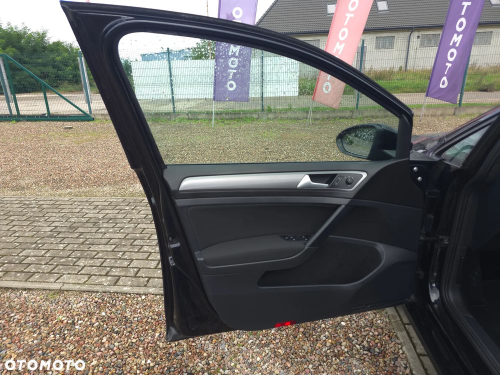 Volkswagen Golf 1.2 TSI BMT Trendline - 20