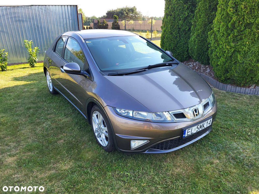 Honda Civic 1.8 Comfort - 1