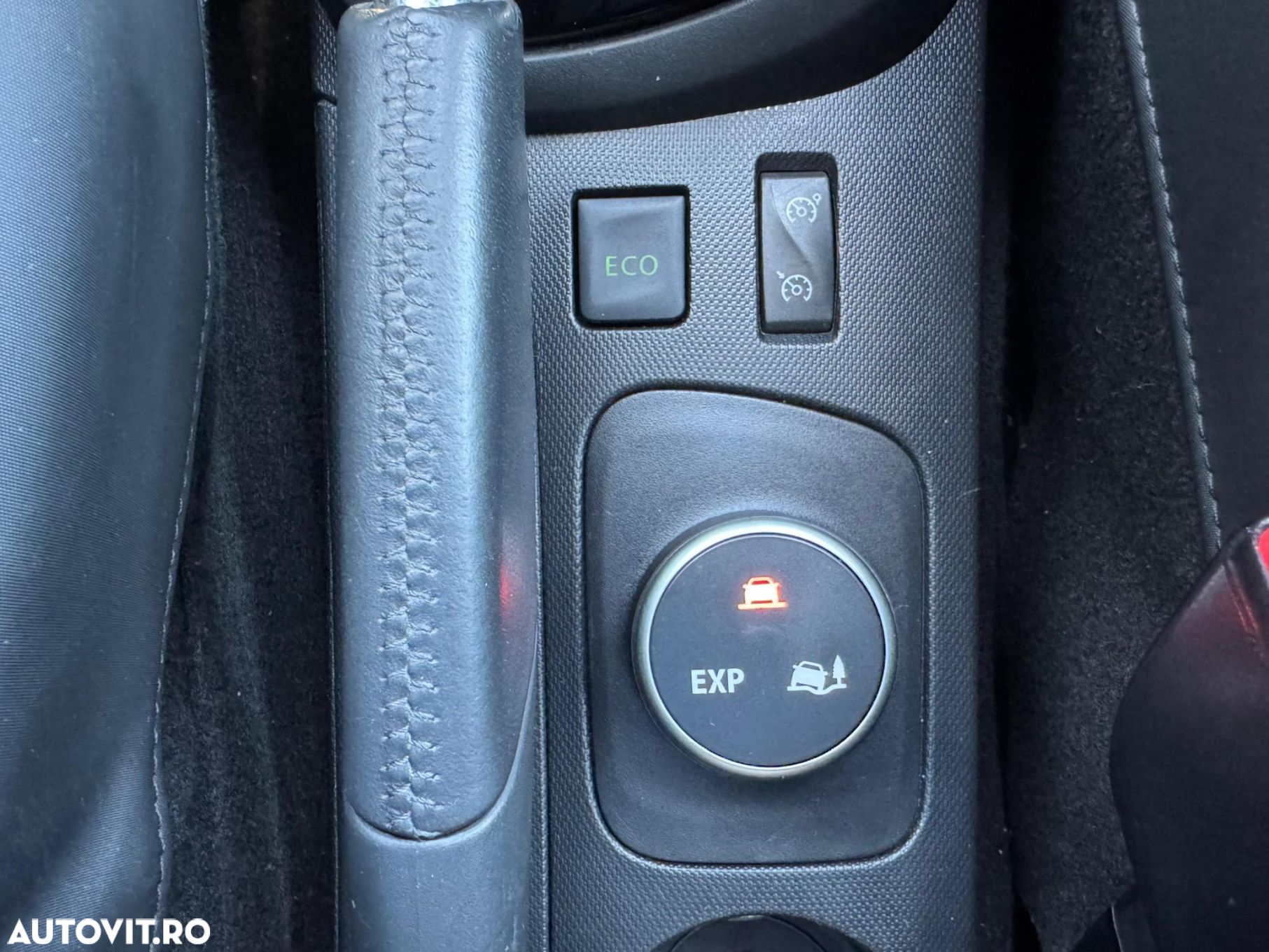 Renault Captur dCi 90 EDC Helly Hansen - 11