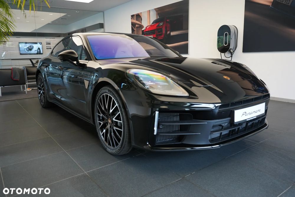 Porsche Panamera - 8