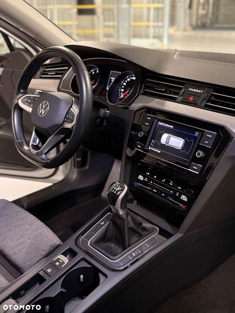 Volkswagen Passat 1.5 TSI EVO Business - 18