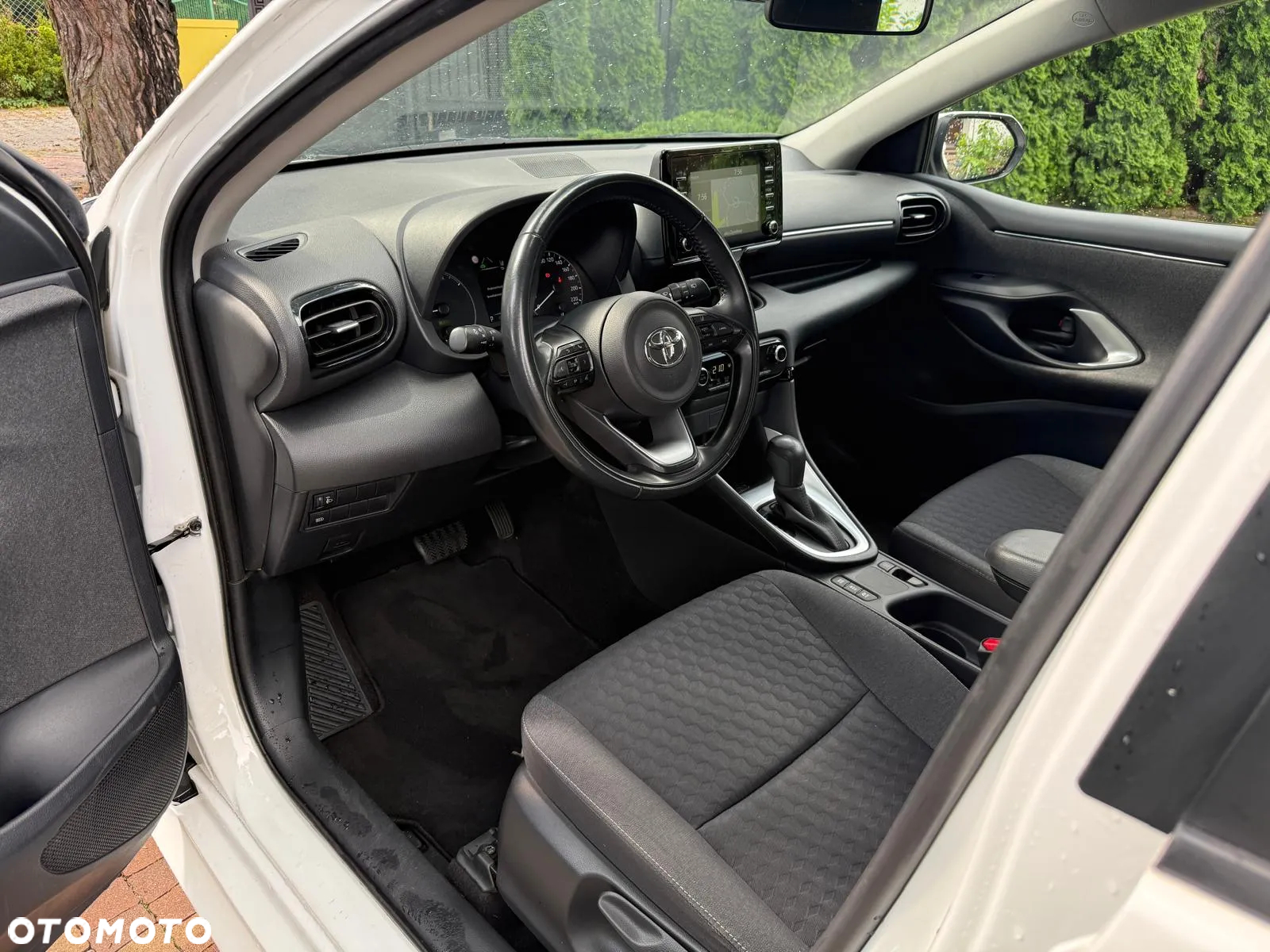 Toyota Yaris Hybrid 1.5 Comfort - 11
