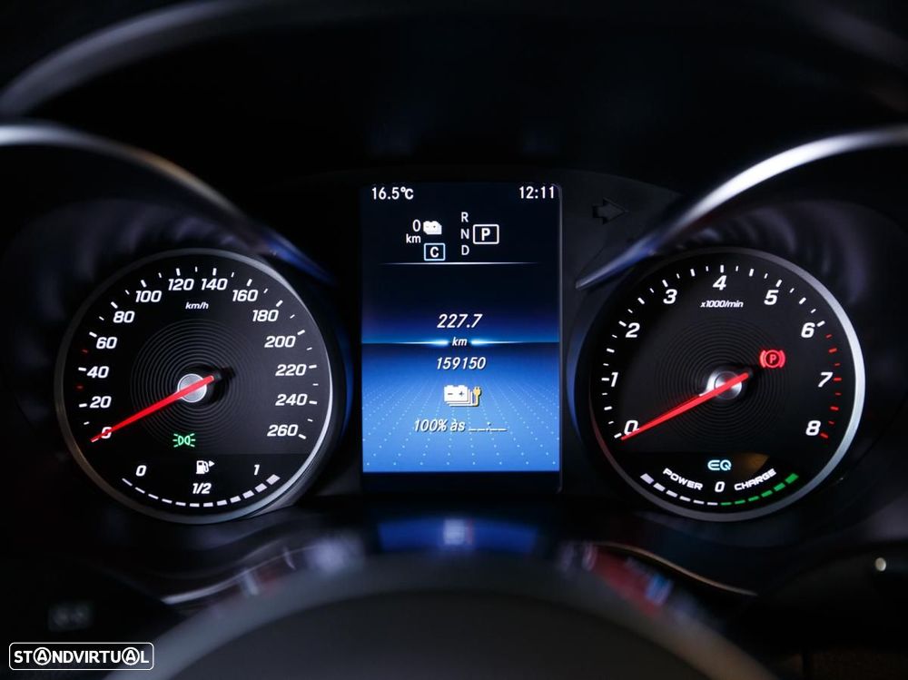 Mercedes-Benz GLC 300 e Coupé 4Matic - 26