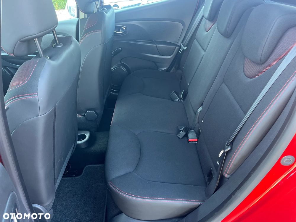 Renault Clio TCe 90 Limited - 13