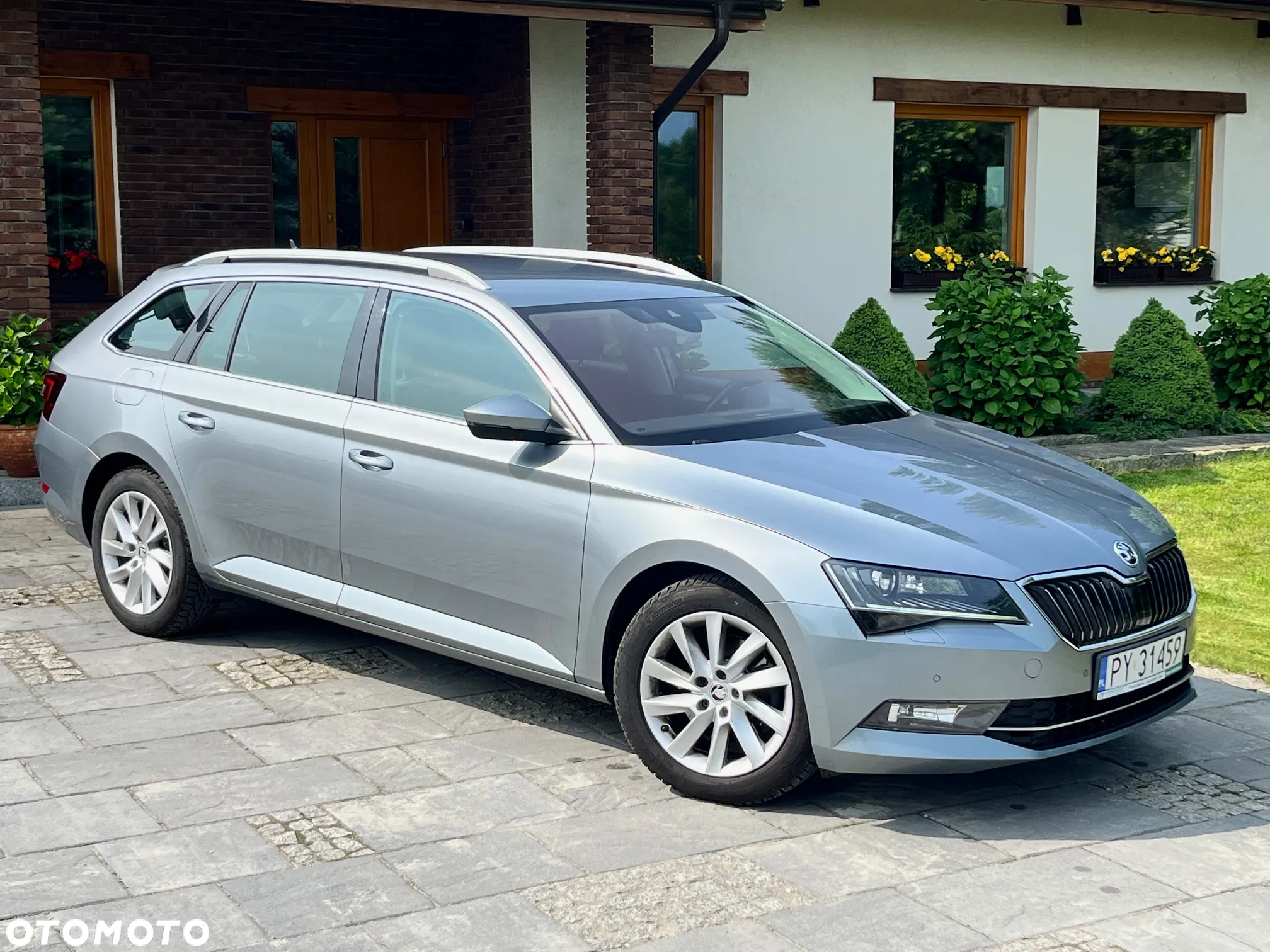 Skoda Superb 2.0 TDI Style DSG - 3