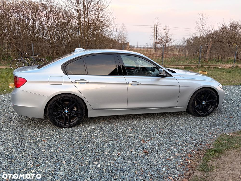 BMW Seria 3 - 17