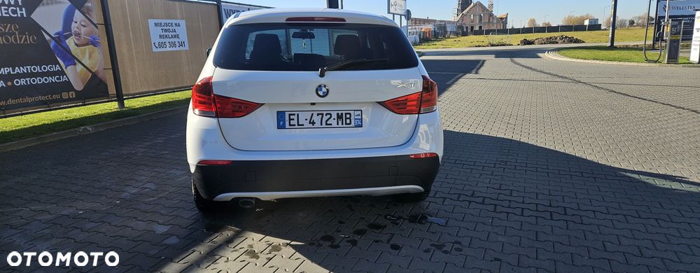 BMW X1 xDrive18d - 15