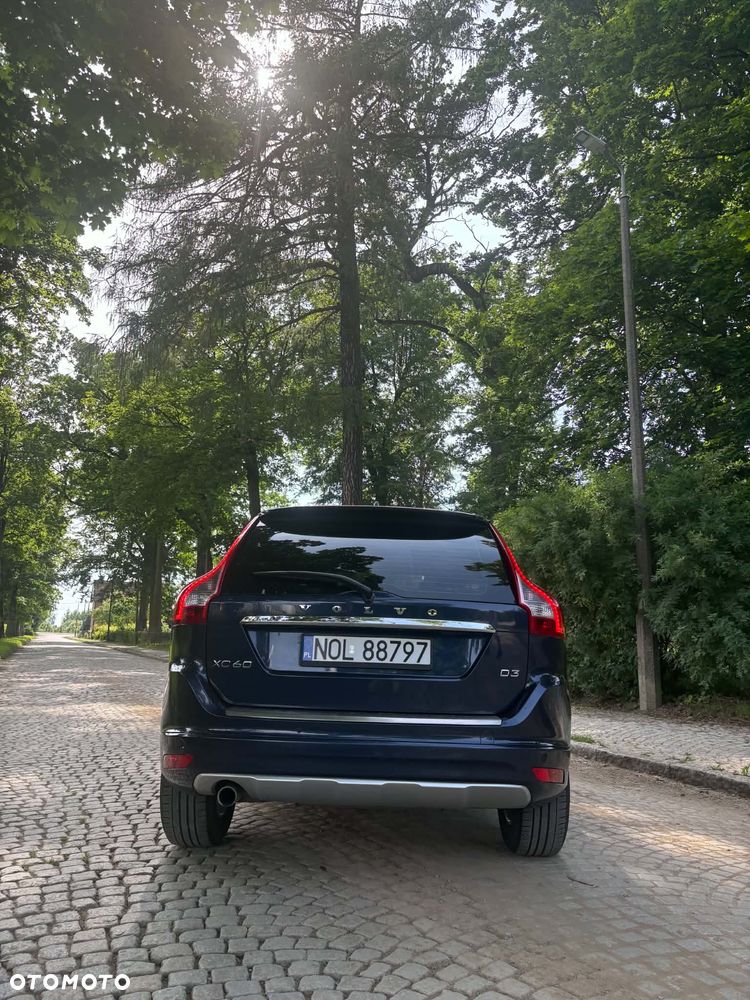Volvo XC 60 D3 Base - 11